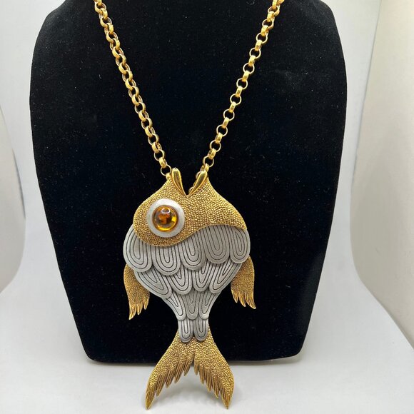 Costume Jewelry Jewelry - Two Tone Articulated Large Fish Necklace